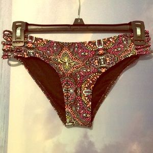 Hollister Strappy Cheeky Bikini